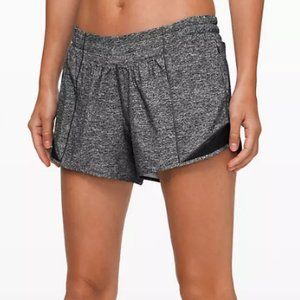 Lululemon Hotty Hot Low-Rise Lined Short 4"